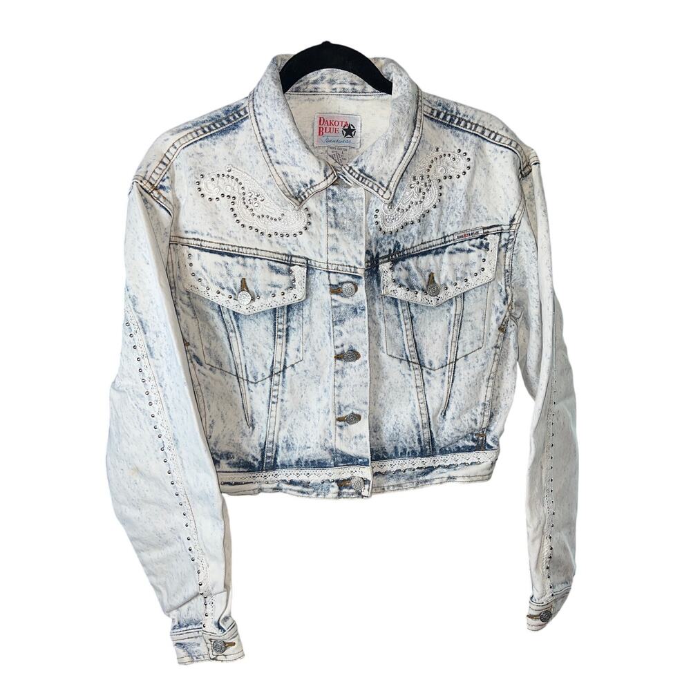 059‎ Vintage Dakota Blue Embellished Denim Jacket Lace + Pearl Trim – Women’s